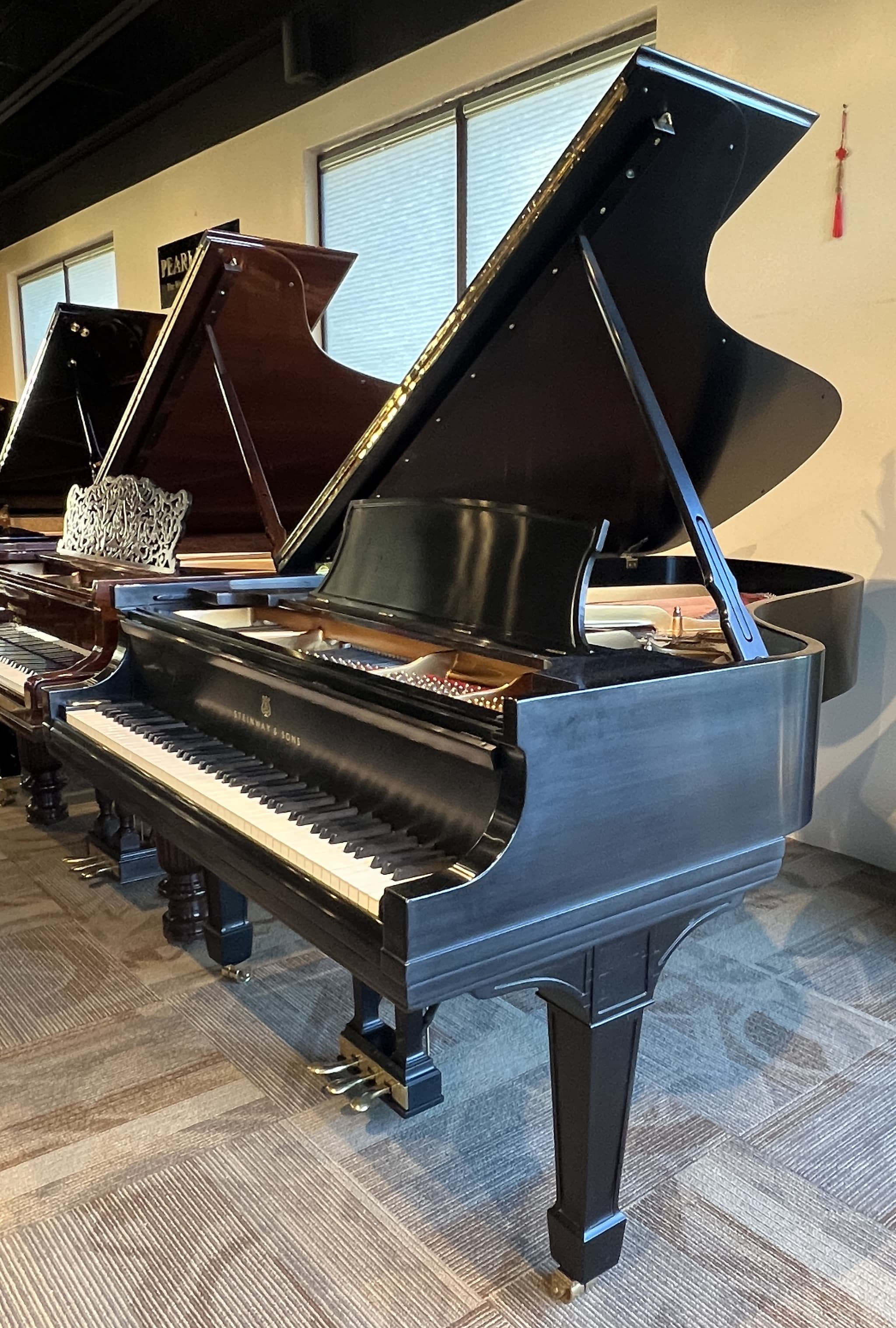 Steinway B — thumbnail 2